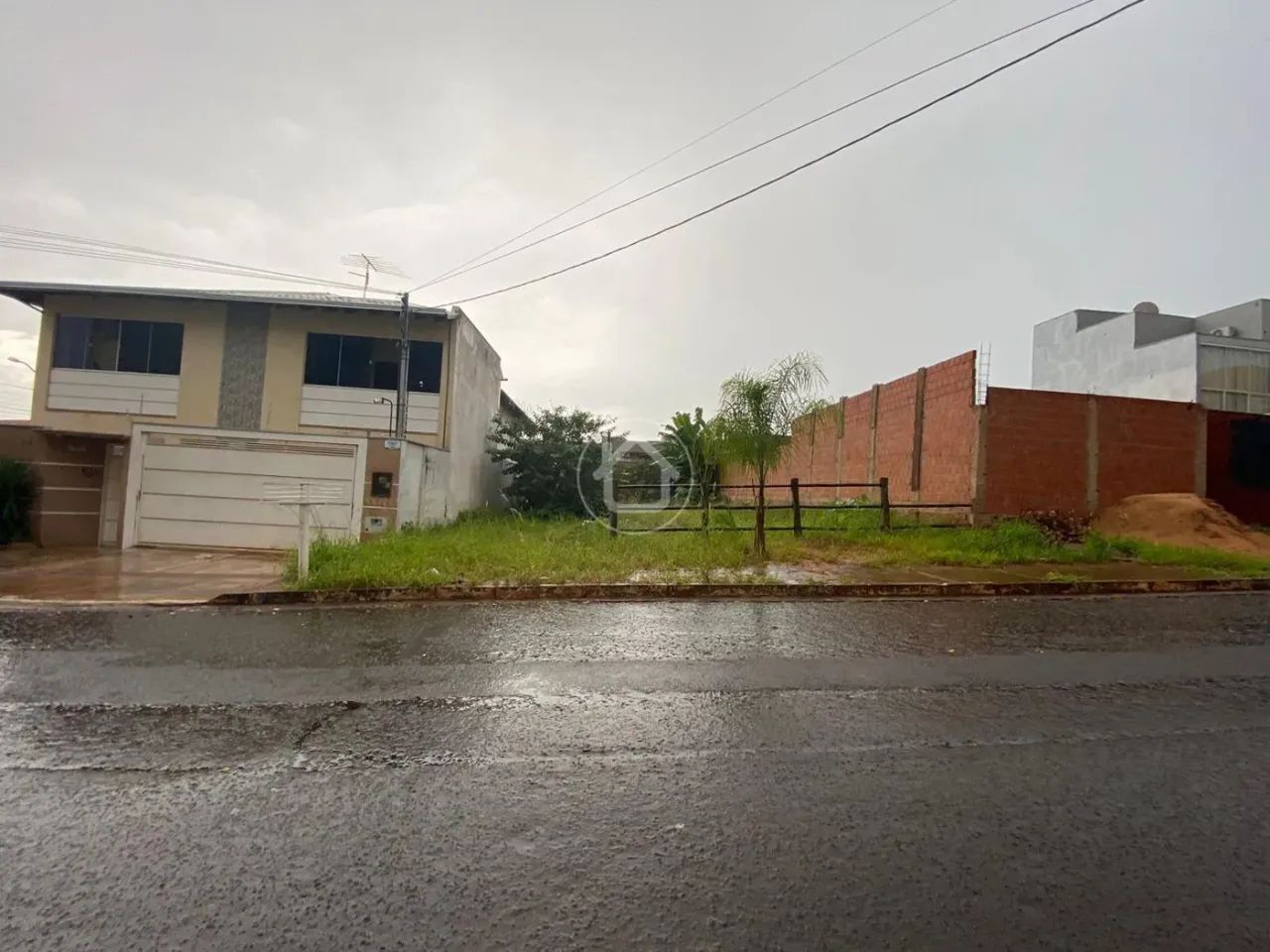 TERRENO NO MONTE CASTELO