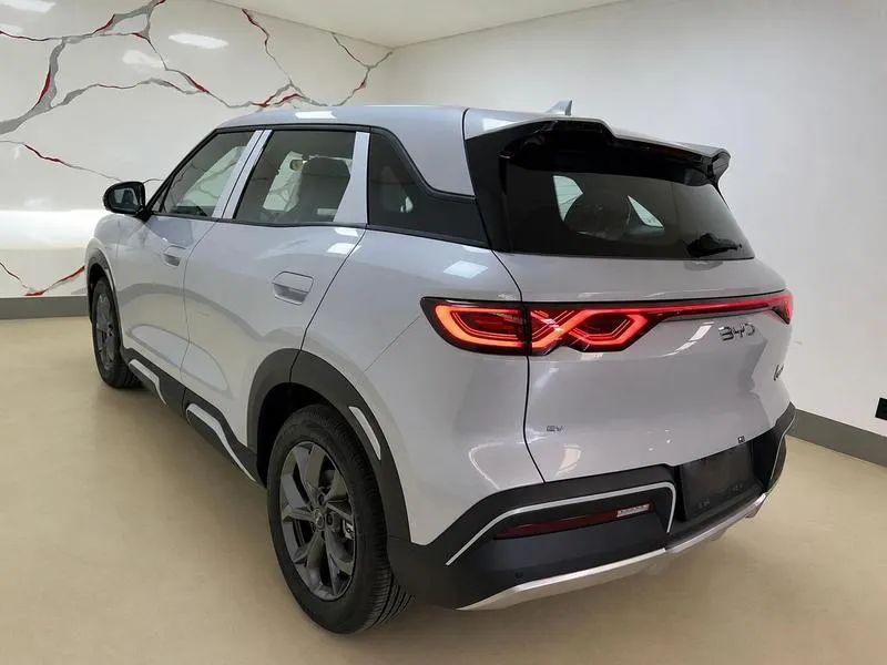 BYD Yuan Pro Elétrico 2027 - Foto 4