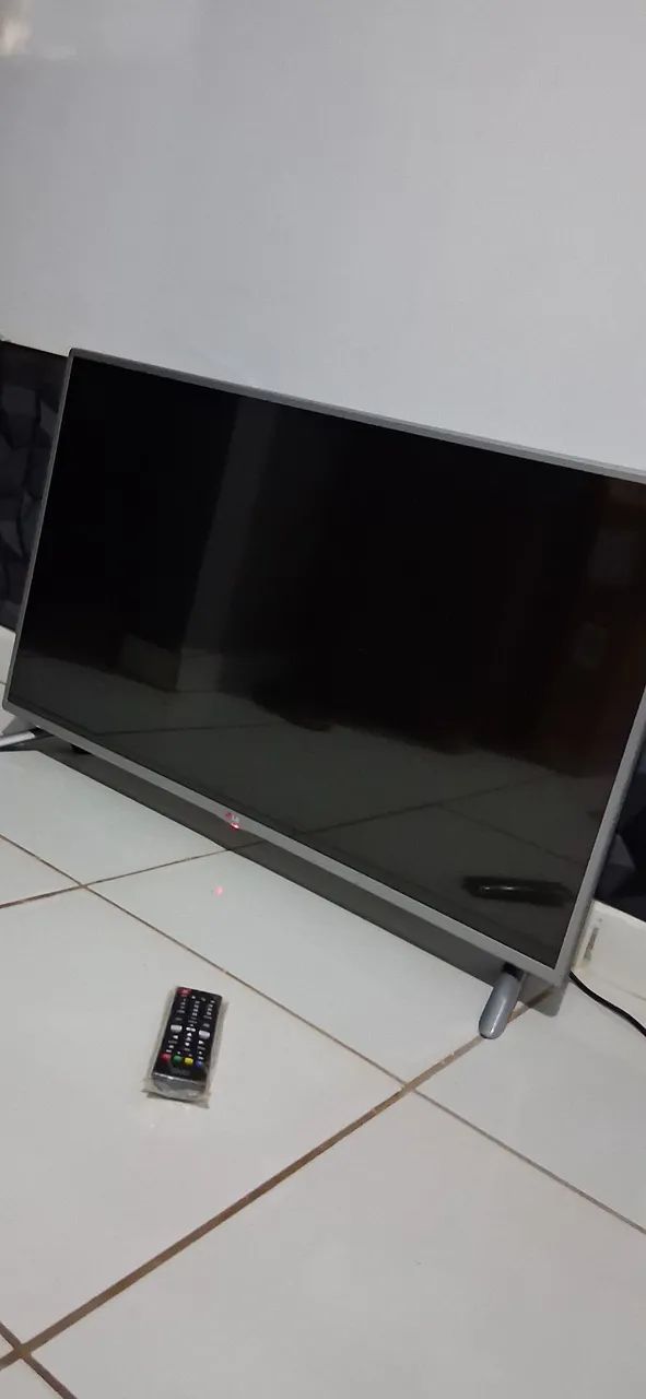 Tv LG 43 polegadas smart! - Foto 2