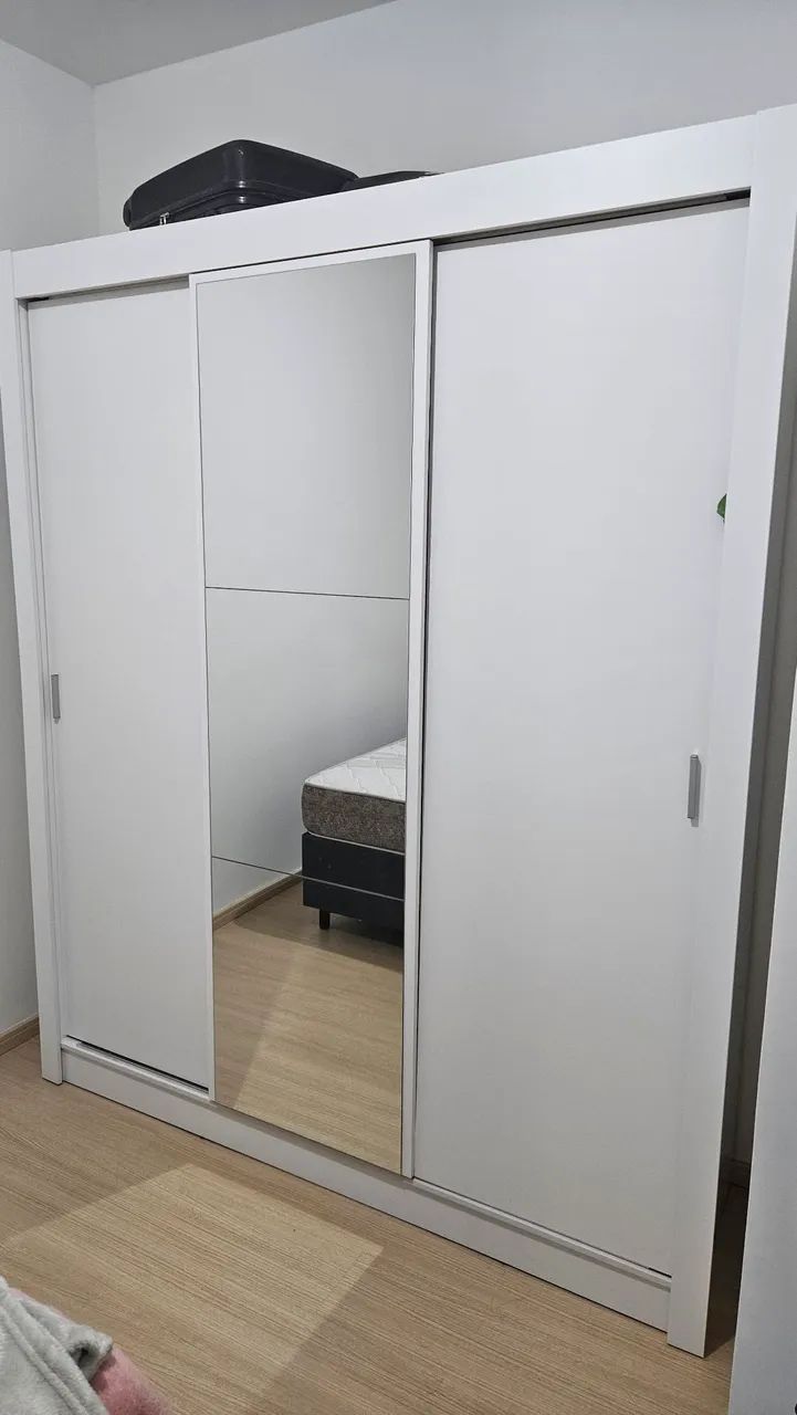 Guarda Roupa com 5 meses de uso  - Foto 2