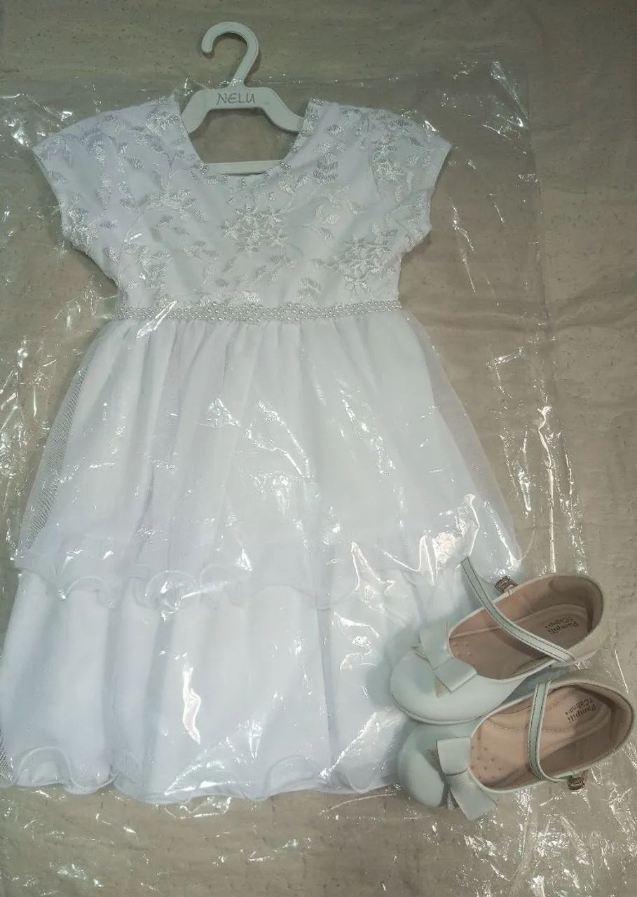  Vestido para Batizado + sapatinho  - Foto 2