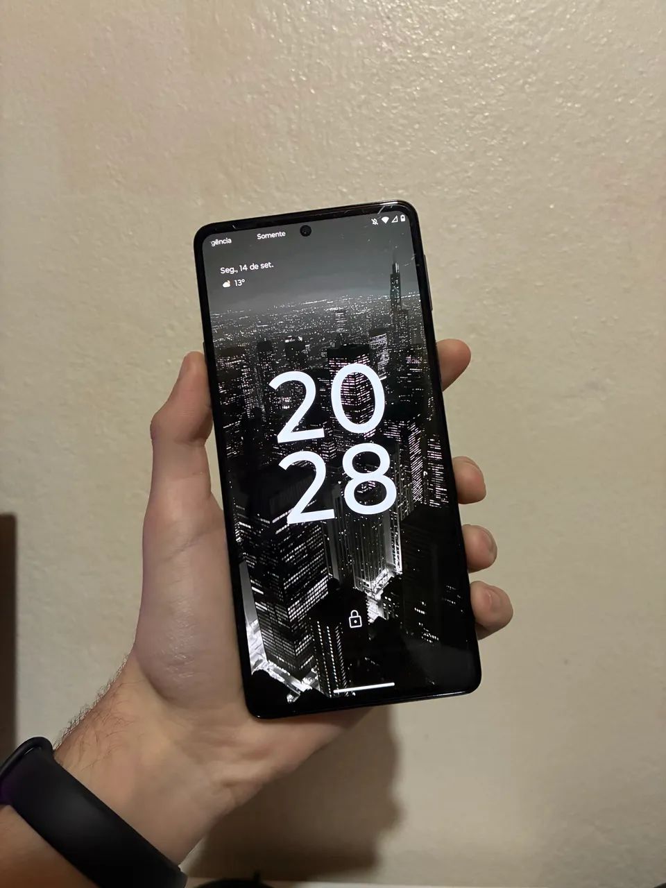 Vendo Motorola Egde 20 em impecável  - Foto 2