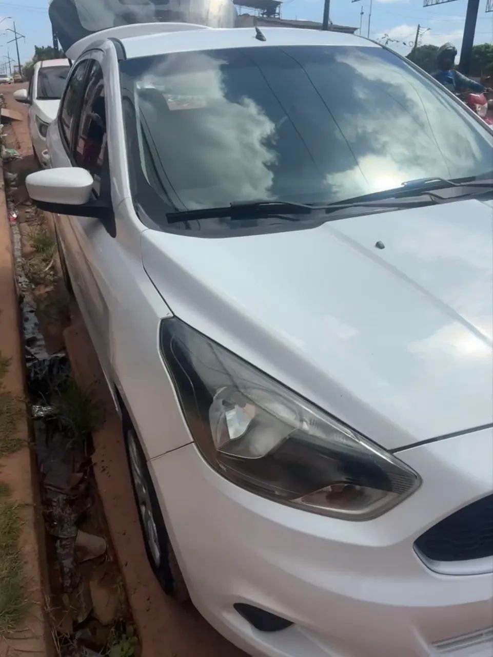 Ford Ka Ka 1.0 SE/SE Plus TiVCT Flex 5p 2015