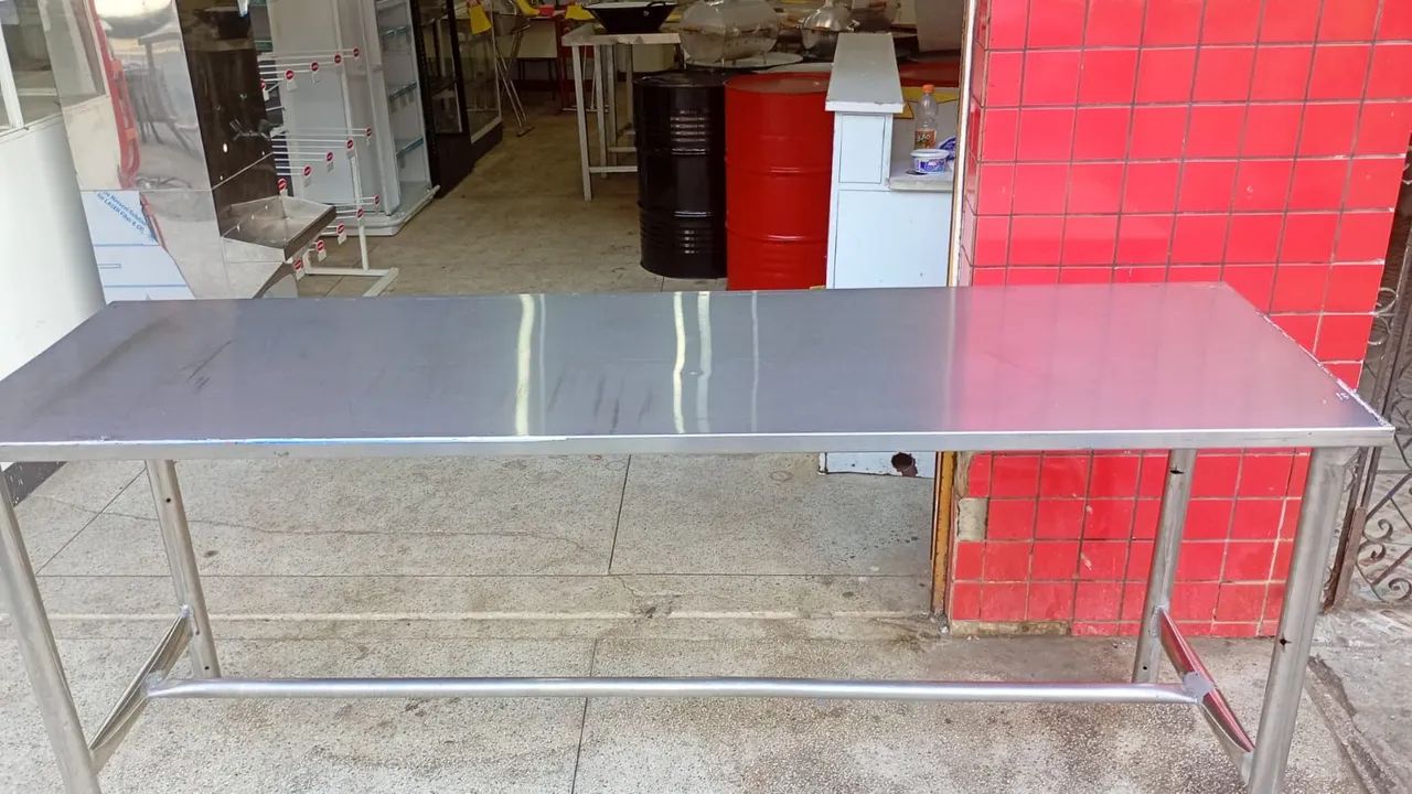 Mesa de inox de 2,10mx63cm - Foto 2
