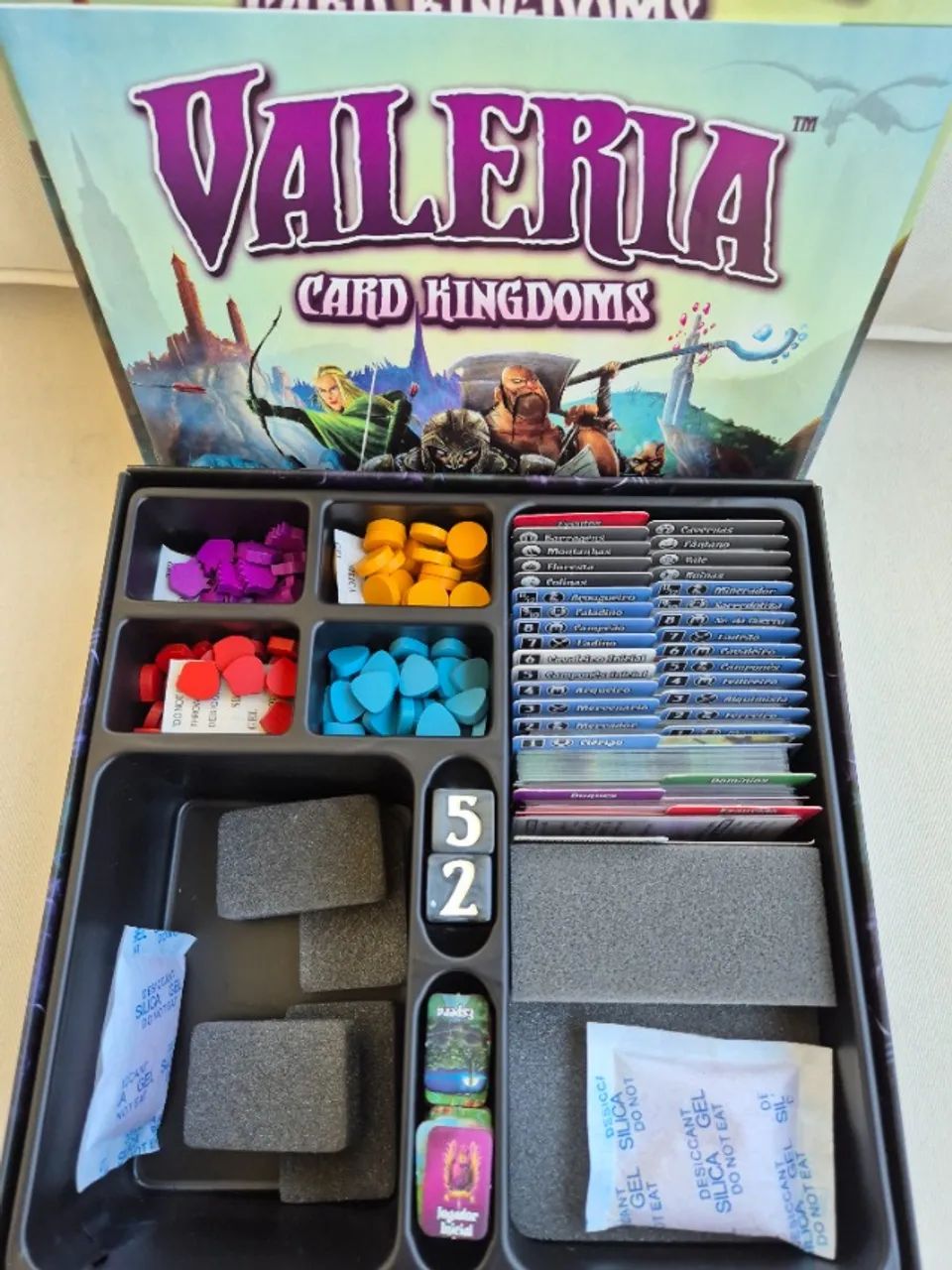 Jogo Valeria Card Kingdoms - Foto 4