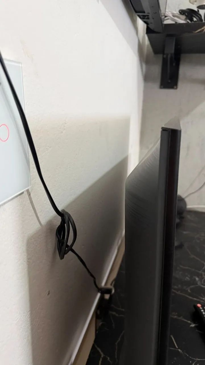 TV Samsung de 32 polegadas, em bom estado e pronta para uso! Muito conservado entrego  - Foto 3