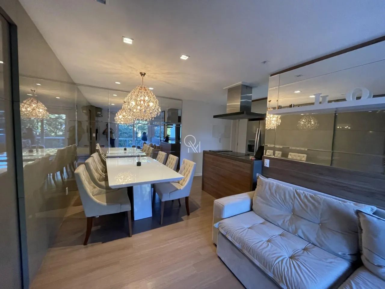 Apartamento mobiliado, com 2 quartos, no Panazzolo - Foto 3