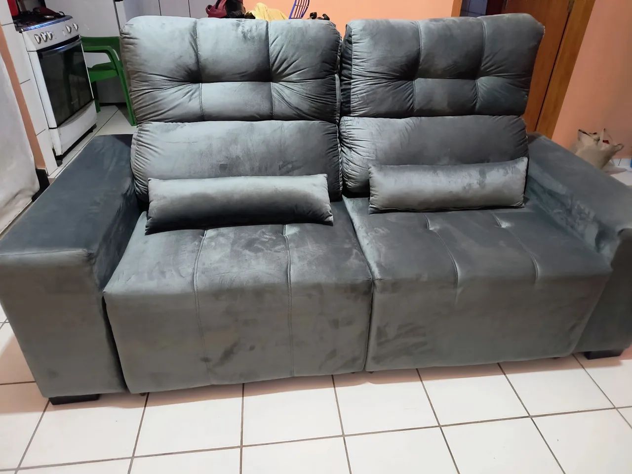 Sofá retrátil novo  - Foto 5