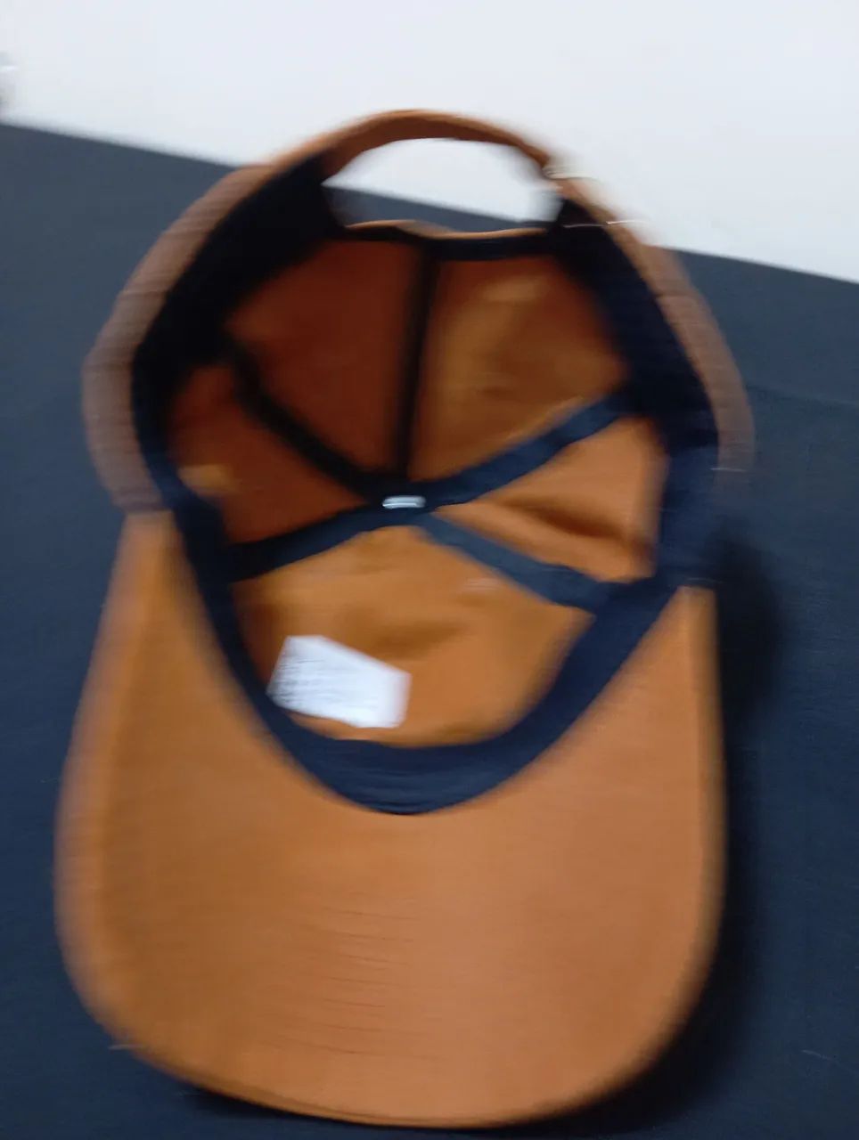 Boné cor de marron  - Foto 3