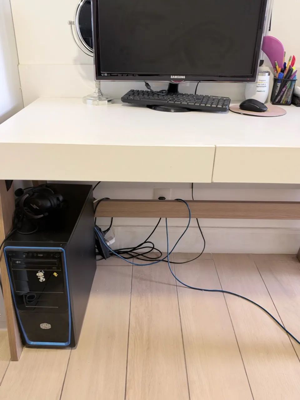 Mesa de escritório/ escrivaninha  - Foto 2