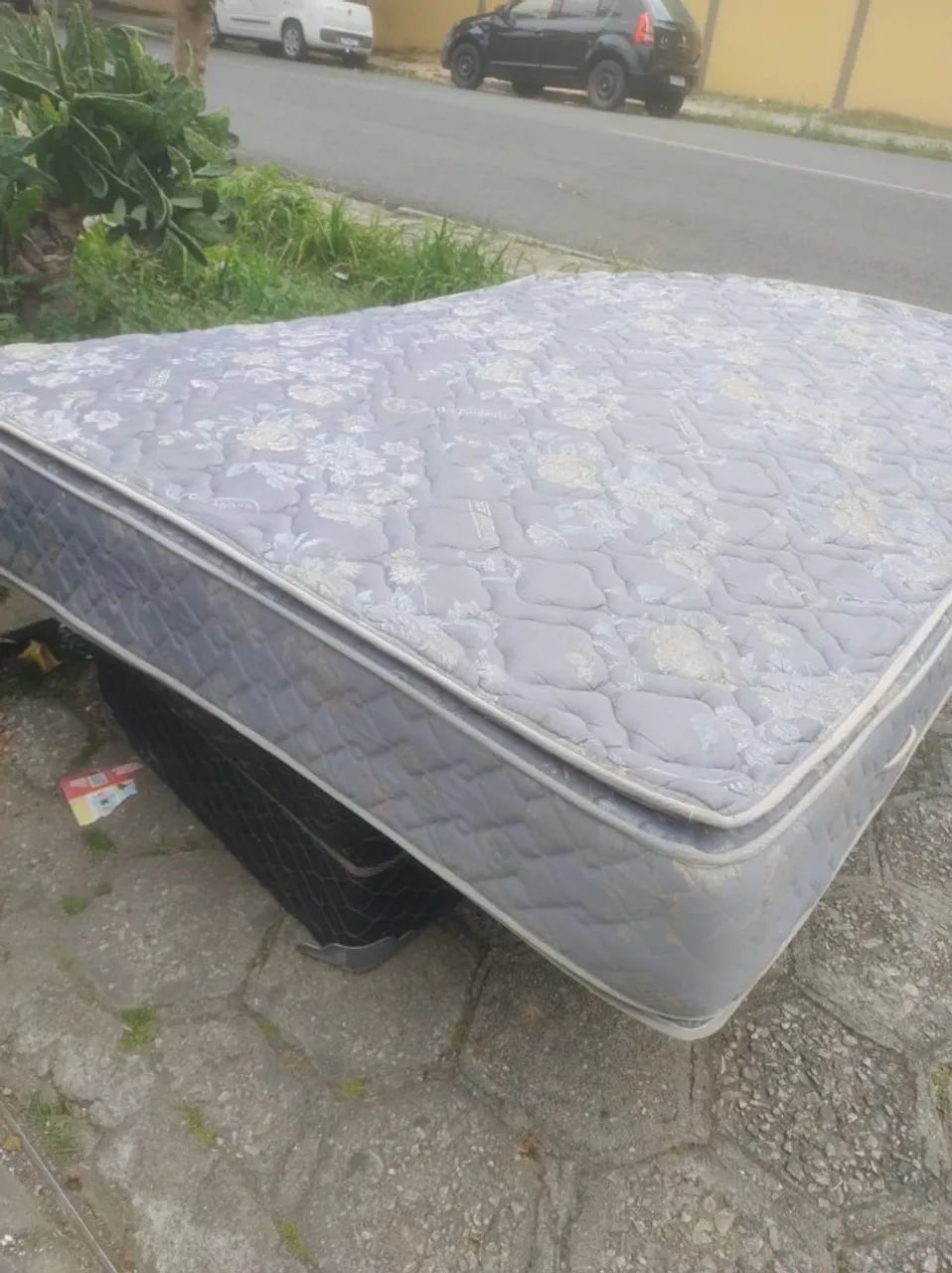 Colchão Queen 