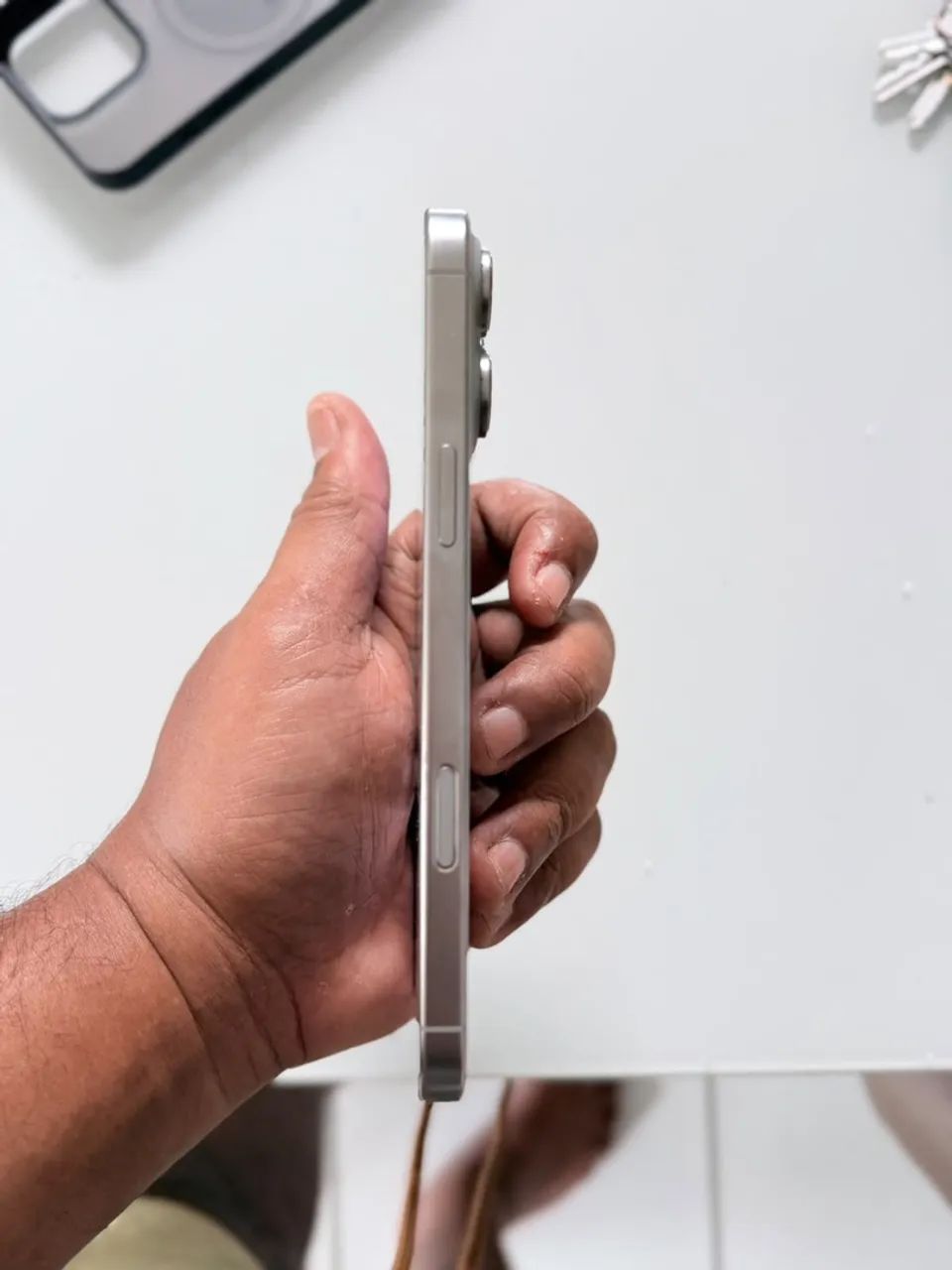 Celular iPhone 16 pro Max, com caixa, todo original , sem marcas de uso , muito novo! - Foto 4