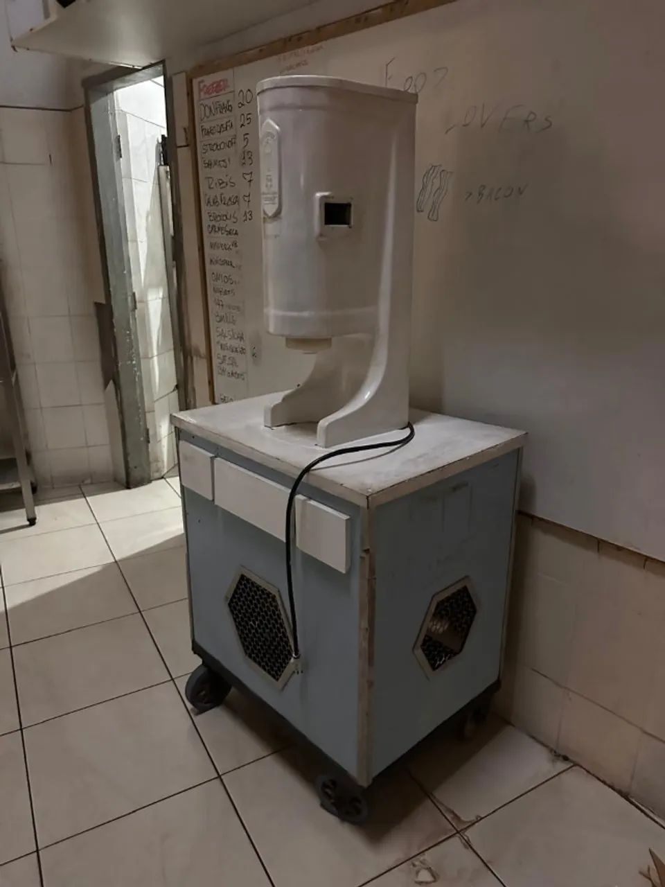 Máquina de Sorvete americano (sabor de infância) - Foto 4