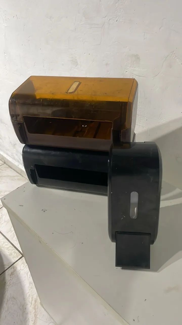 Porta papel + Porta sabonete 