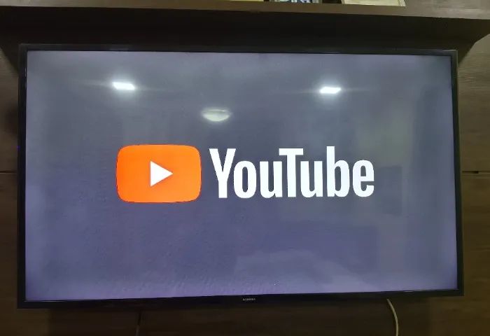 Televisão smart funcionando perfeitamente  - Foto 4
