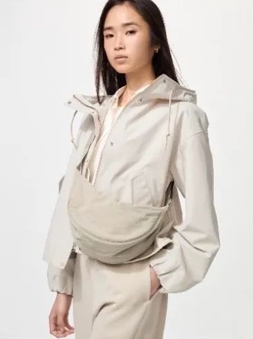 Uniqlo Shoulder Bag Model Round Mini - Foto 2