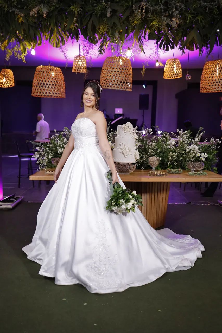 VESTIDO DE NOIVA A VENDA - Foto 5
