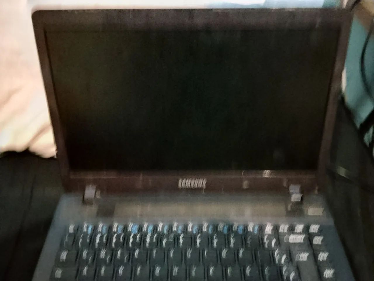 Notebook Samsung para arrumar  - Foto 3