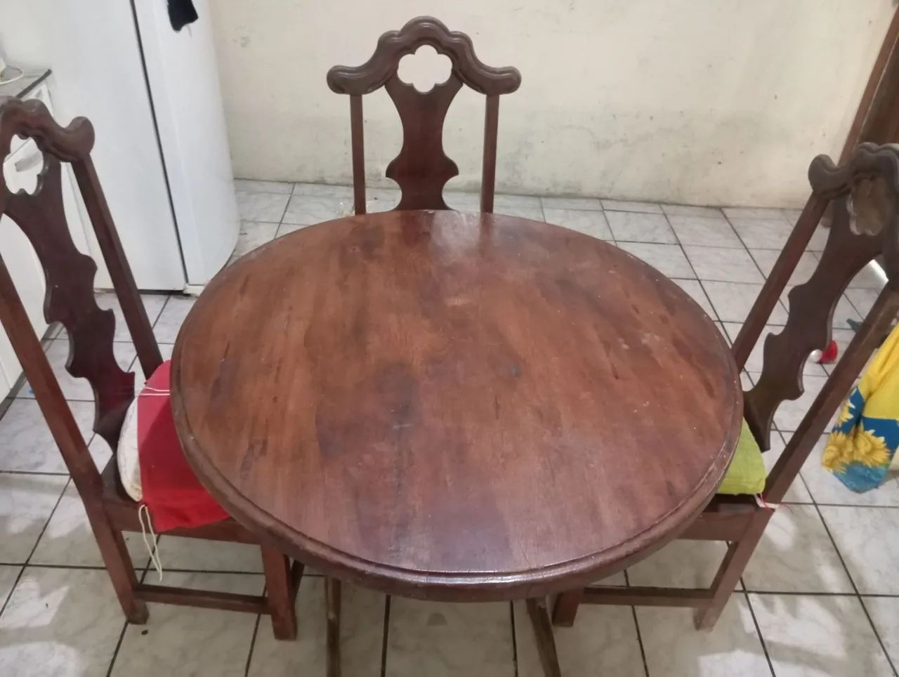 MESA MADEIRA 3 CADEIRAS - Foto 4
