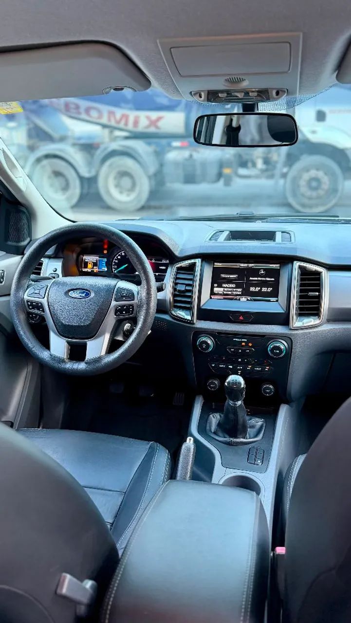 Ford Ranger XLT 2.5 16V 4X2 CD Flex 2017 - Foto 5