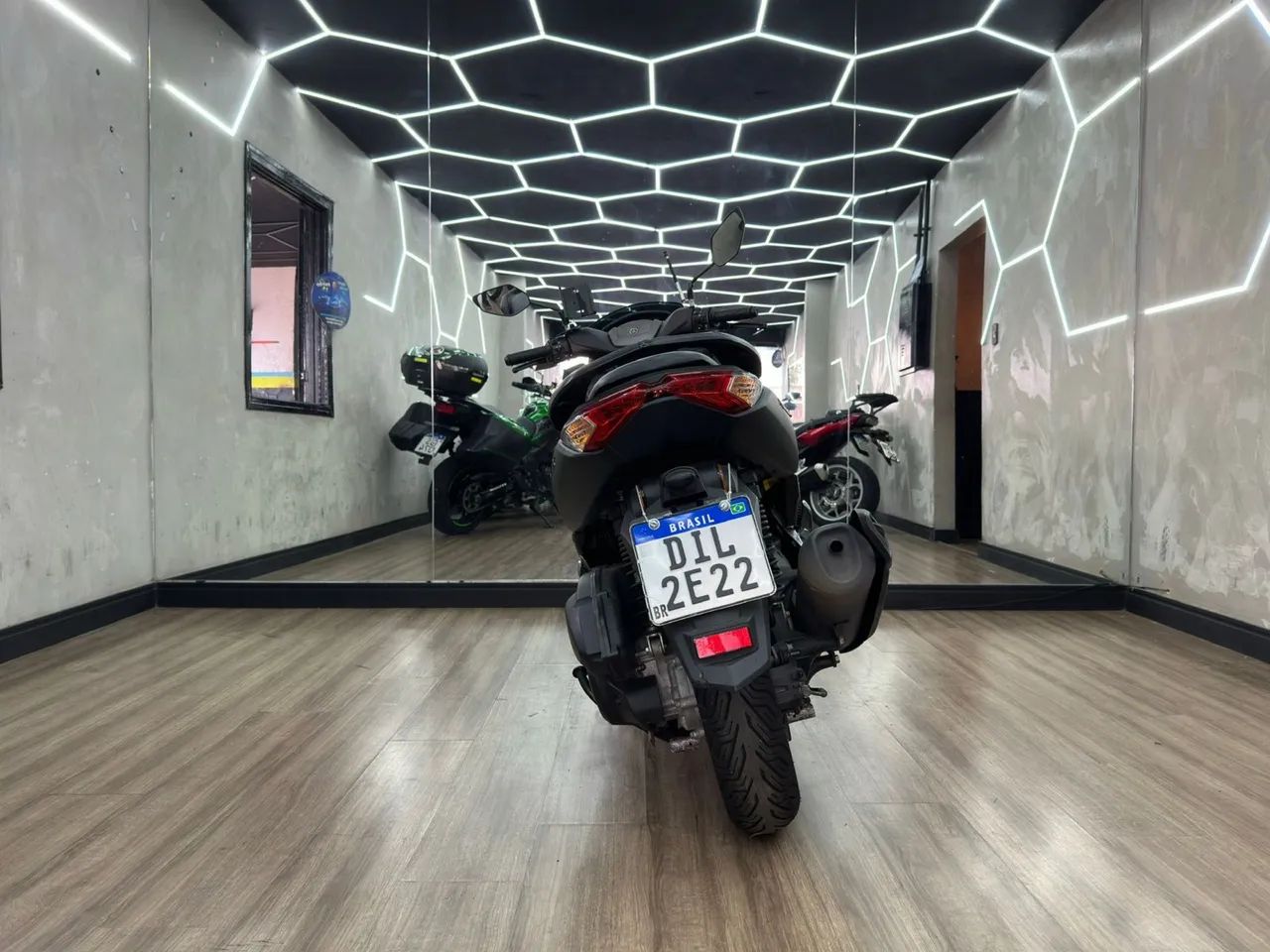 YAMAHA NMAX 160 - Foto 4