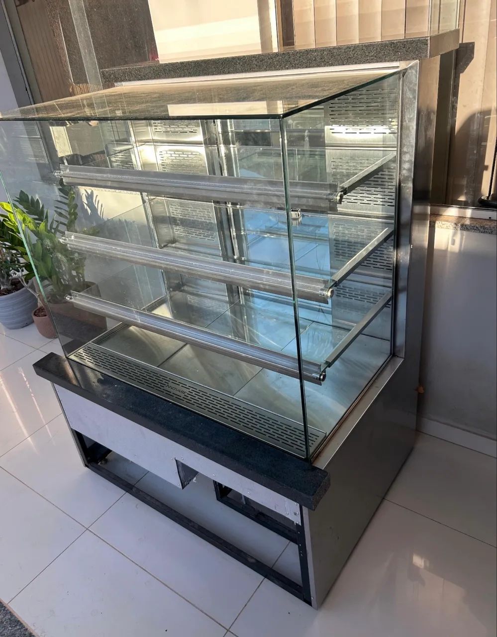 Vitrine refrigerada   - Foto 2
