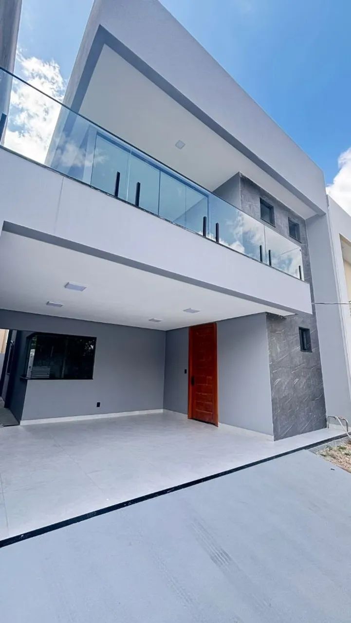 Casa no Quartzo com 225m2 4 suítes 