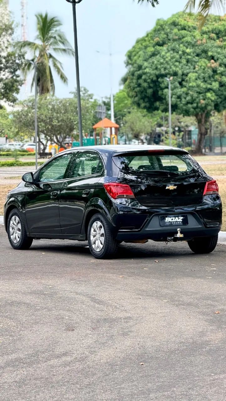 Chevrolet Onix Hatch LT 1.0 8V Flex Mec. 4P 2019 - Foto 2