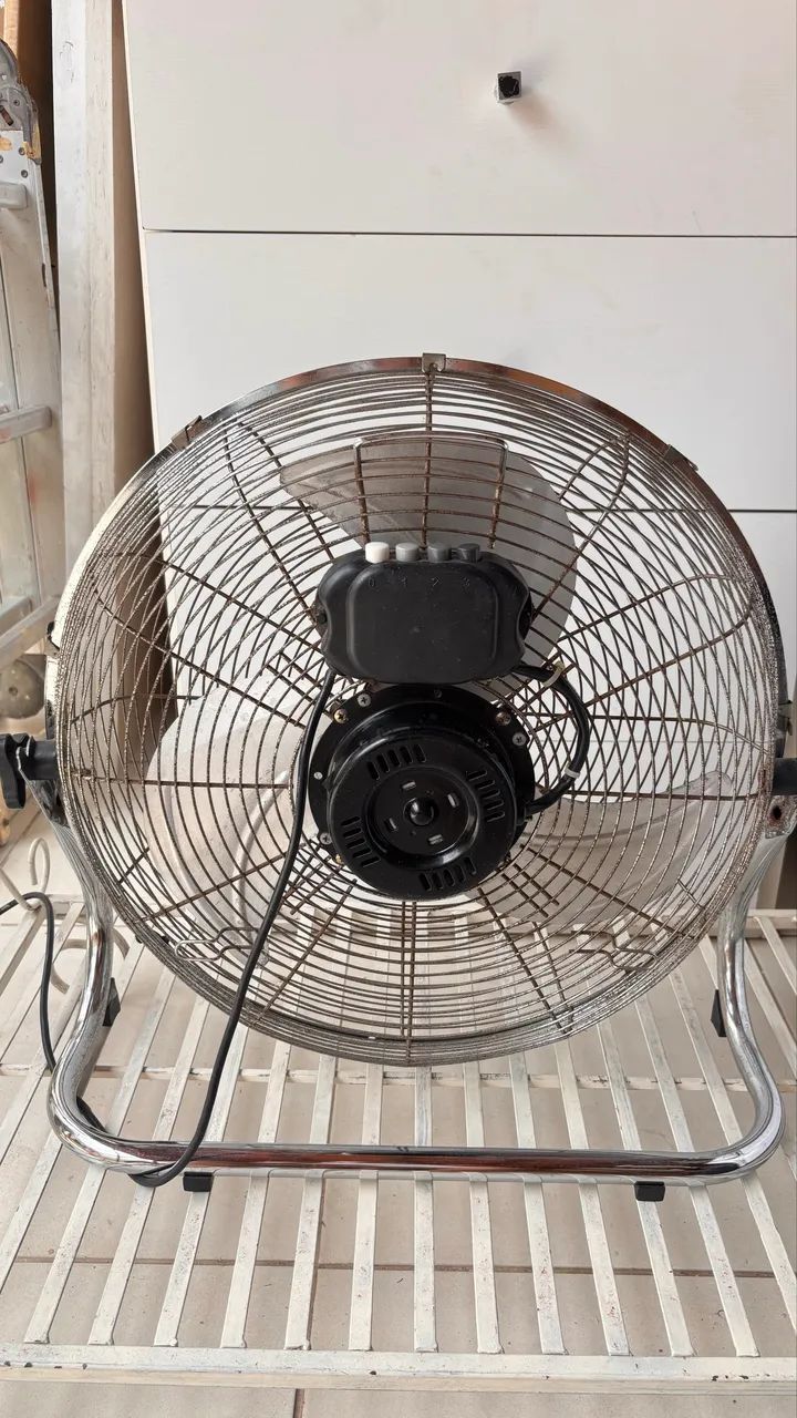 Ventilador de ferro  - Foto 3