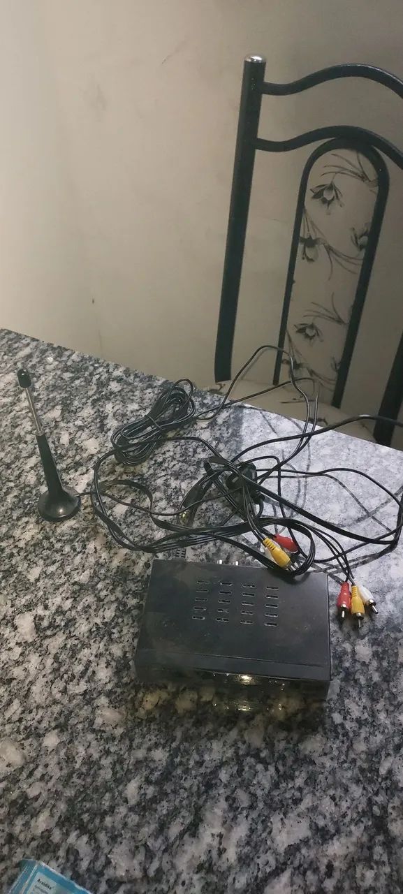 Tv de tubo Philips 29 com conversor - Foto 3