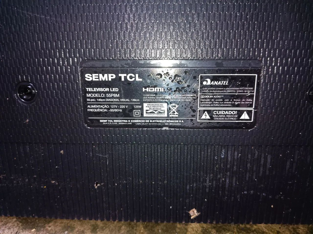 Vendo duas tvs para retirar peças , uma marca TCL 55 polegadas e uma marca LG 60 polegadas - Foto 2