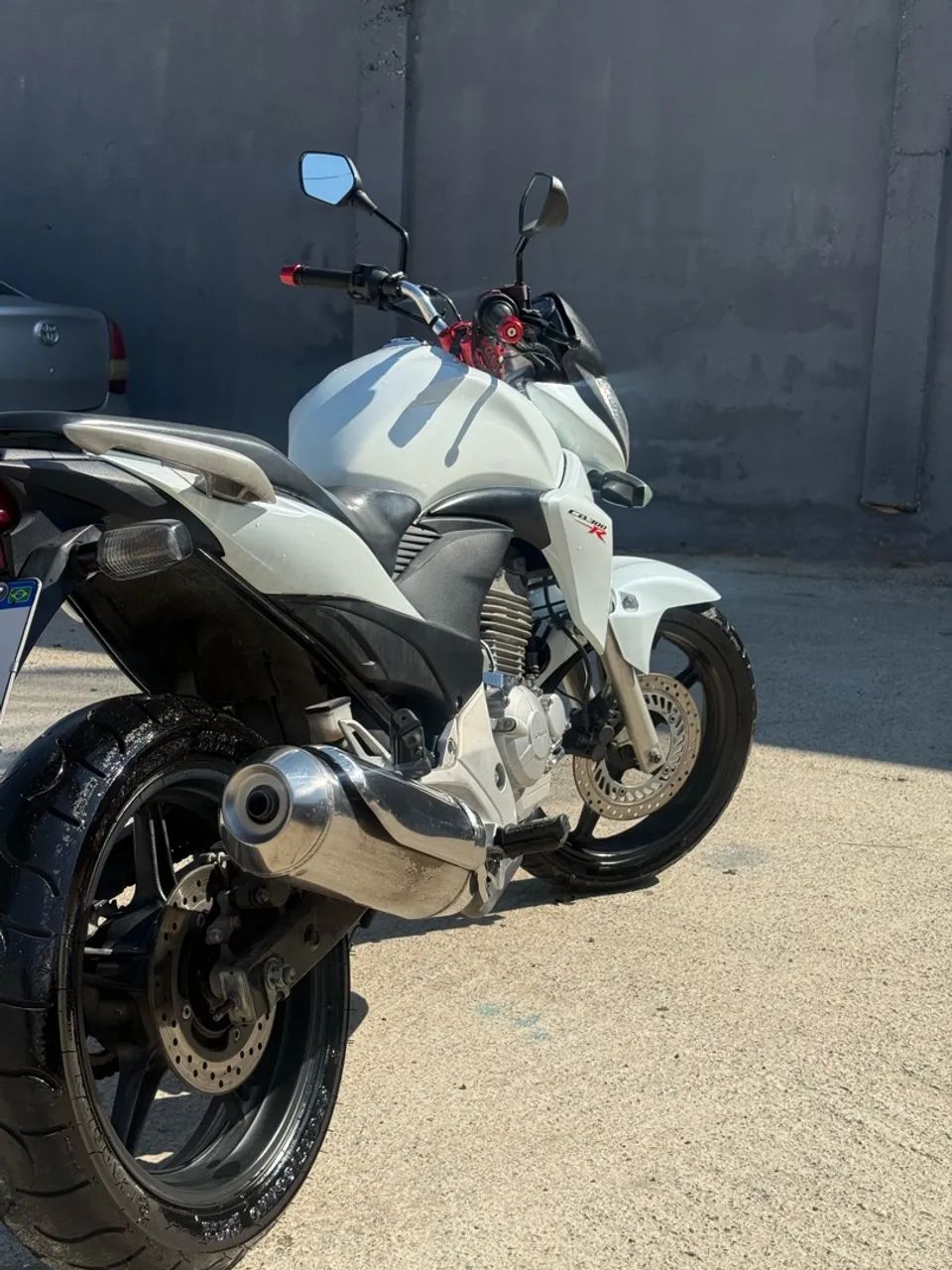 CB 300R 2014 - Foto 3
