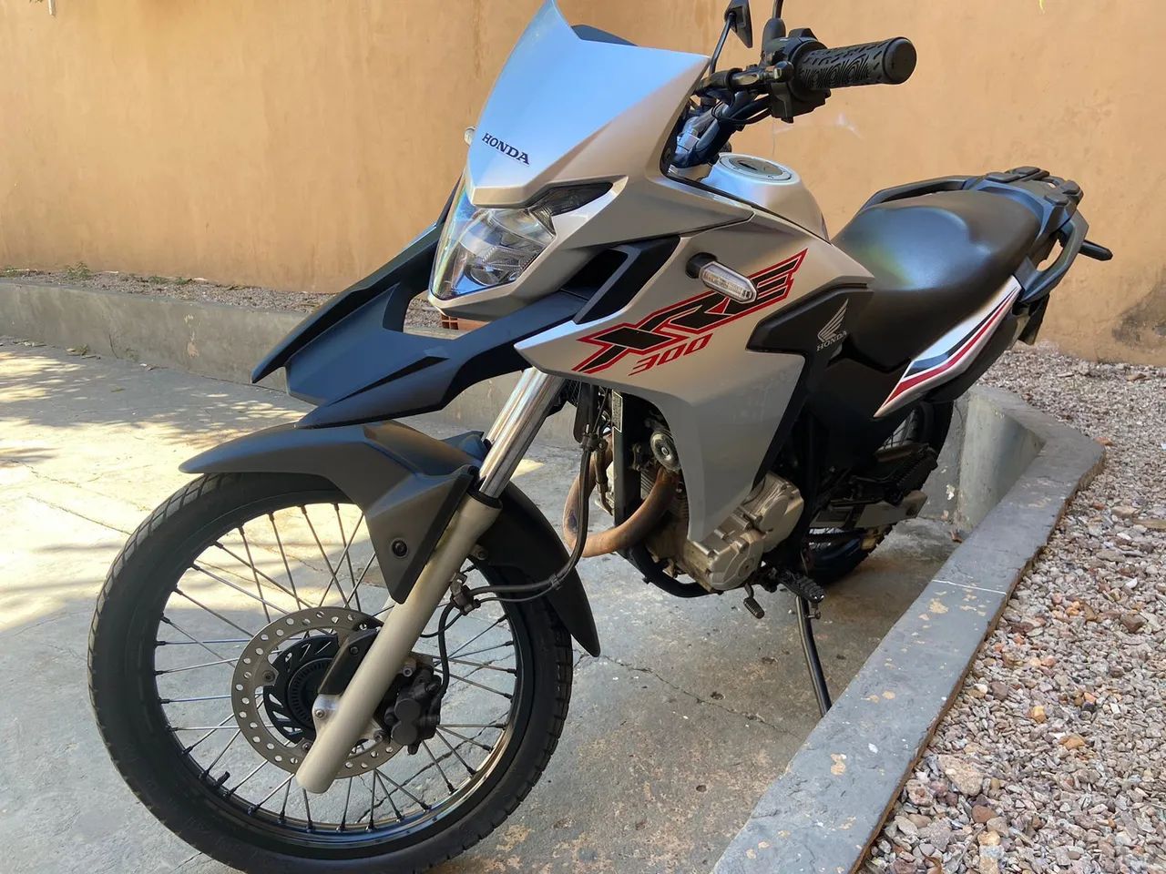 XRE 300. 2021 ABS - Foto 2