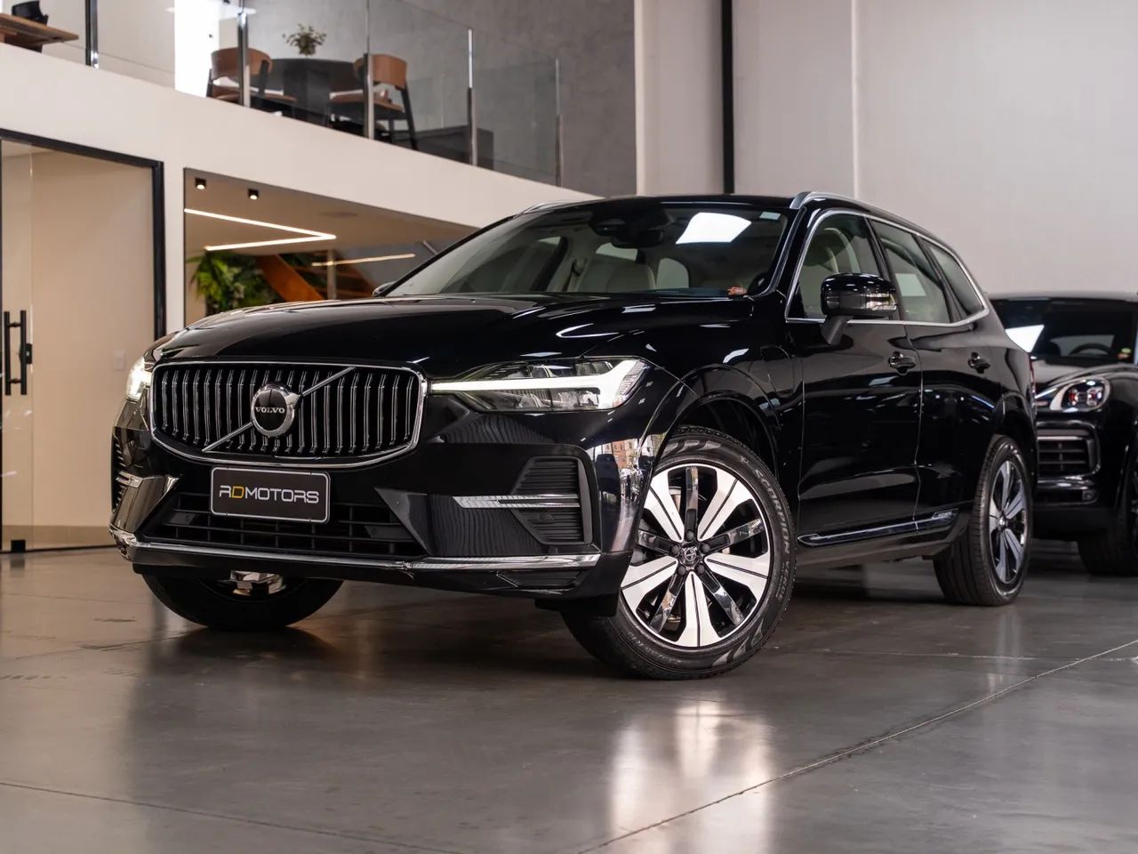 Volvo Xc60 XC 60 T-8 Plus 2.0 AWD (Híbrido) 2023
