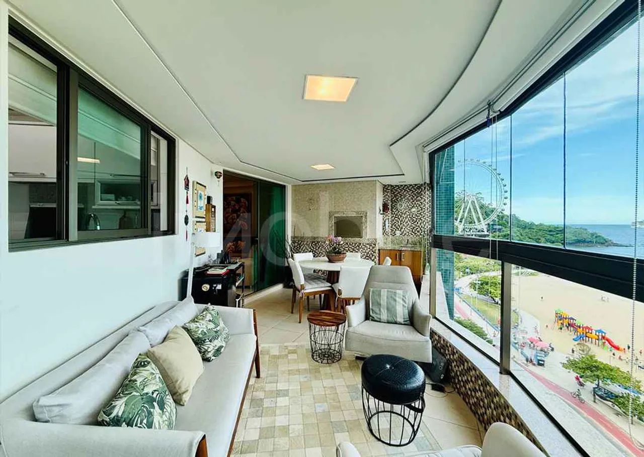 Apartamento no Edifício Arc de Triomphe em Itapema - Foto 2
