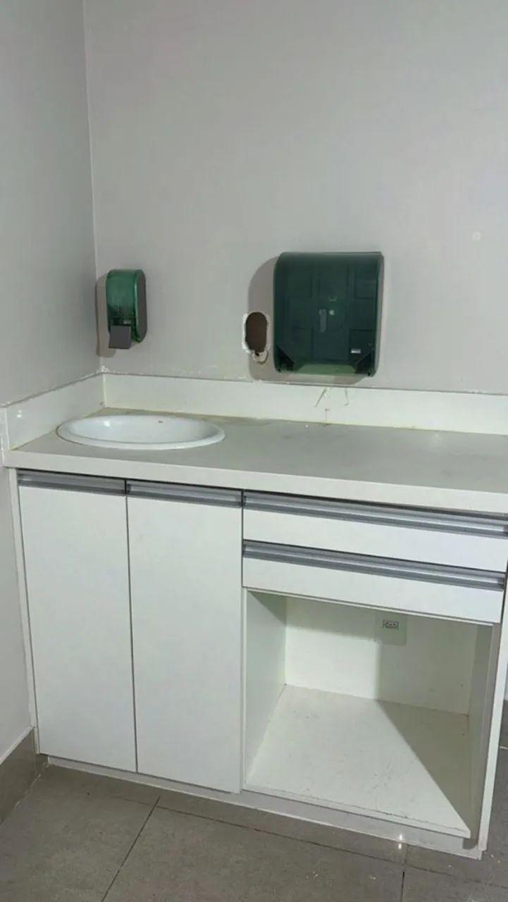 Armário MDF com pedra e cuba 1,16X49