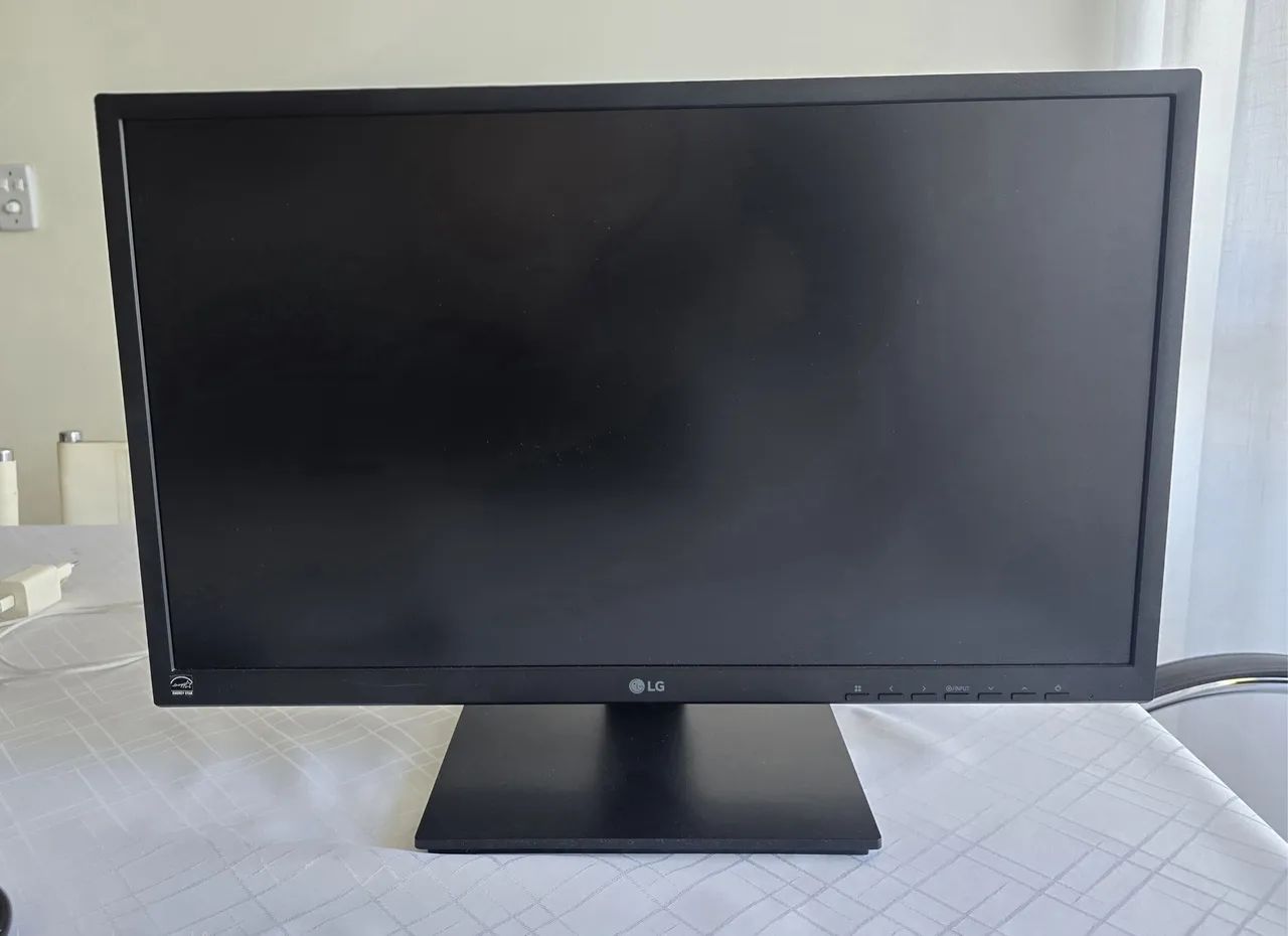 Monitor LG 24BL550J-B - Full HD, IPS, 60Hz, HDMI e OnScreen Control