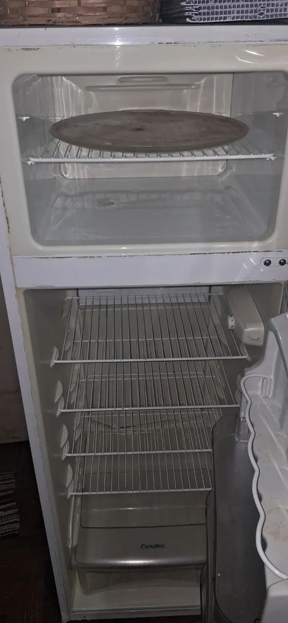 Geladeira e celulares com defeitos para consertar  - Foto 4