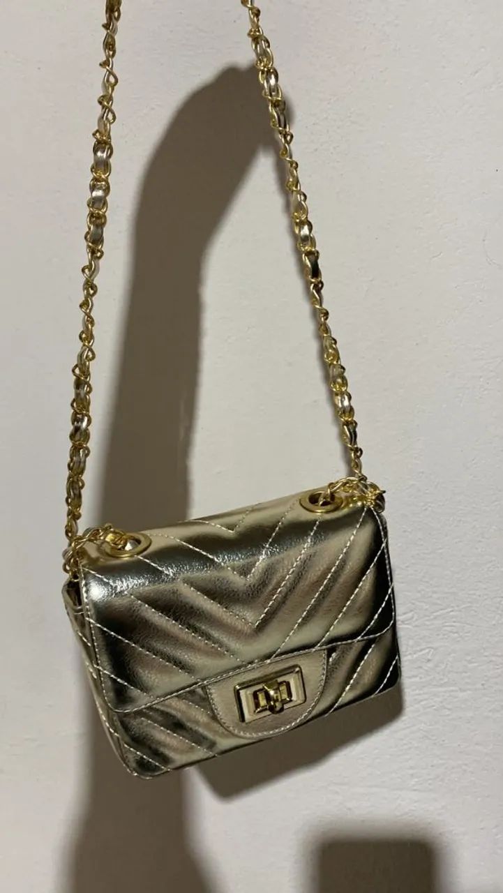 Bolsa dourada - Foto 2