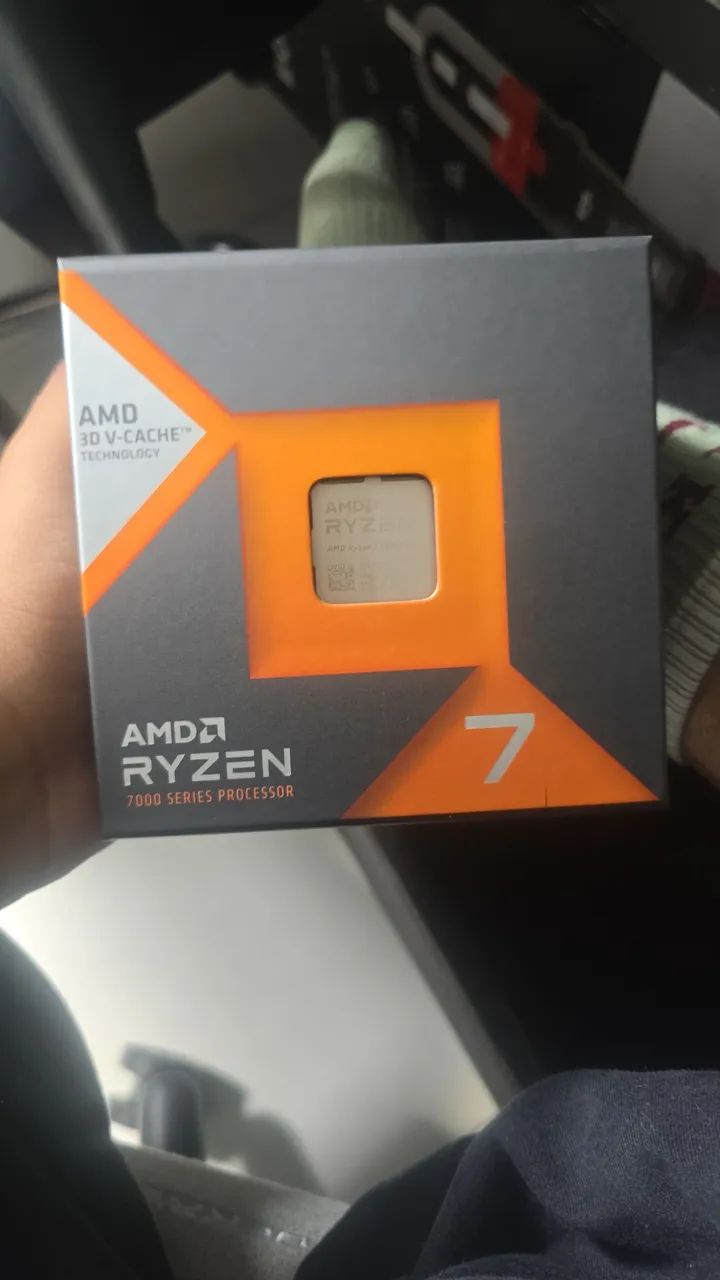 AMD Ryzen 7 7800X3D (novo lacrado)<br><br>(novo lacrado