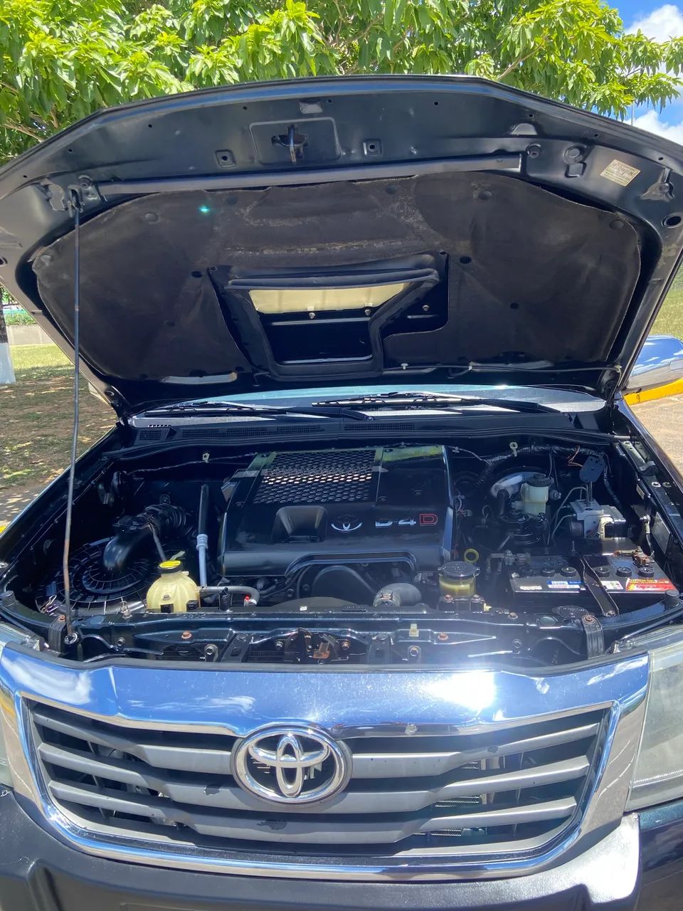 Toyota Hilux CD SRV D4-d 4X4 3.0 TDI Diesel AUT 2012 - Foto 10