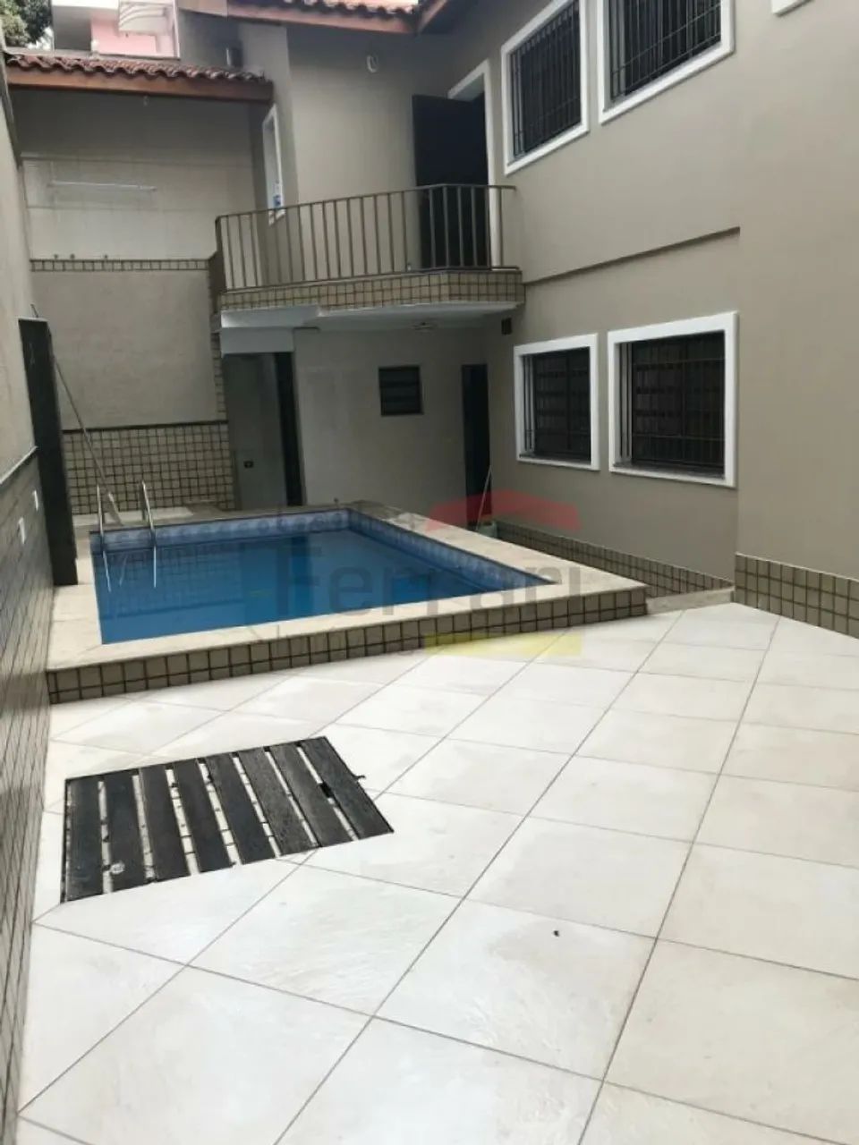 Casa com Piscina !! - Foto 2