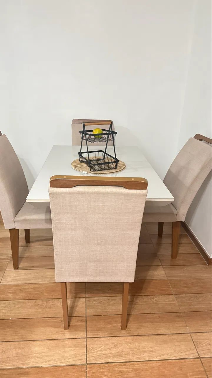 Mesa mais 4 cadeiras  - Foto 5