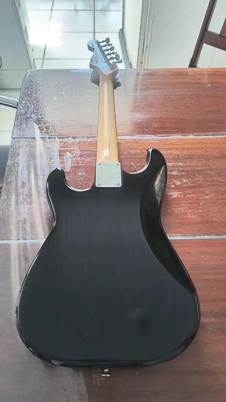 Guitarra Squier Mini made Indonésia - Foto 4