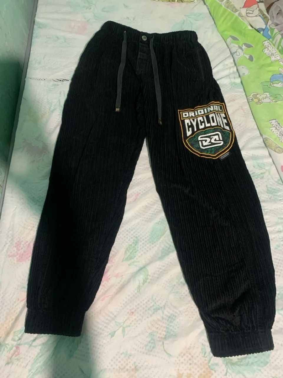 Calça da Cyclone 