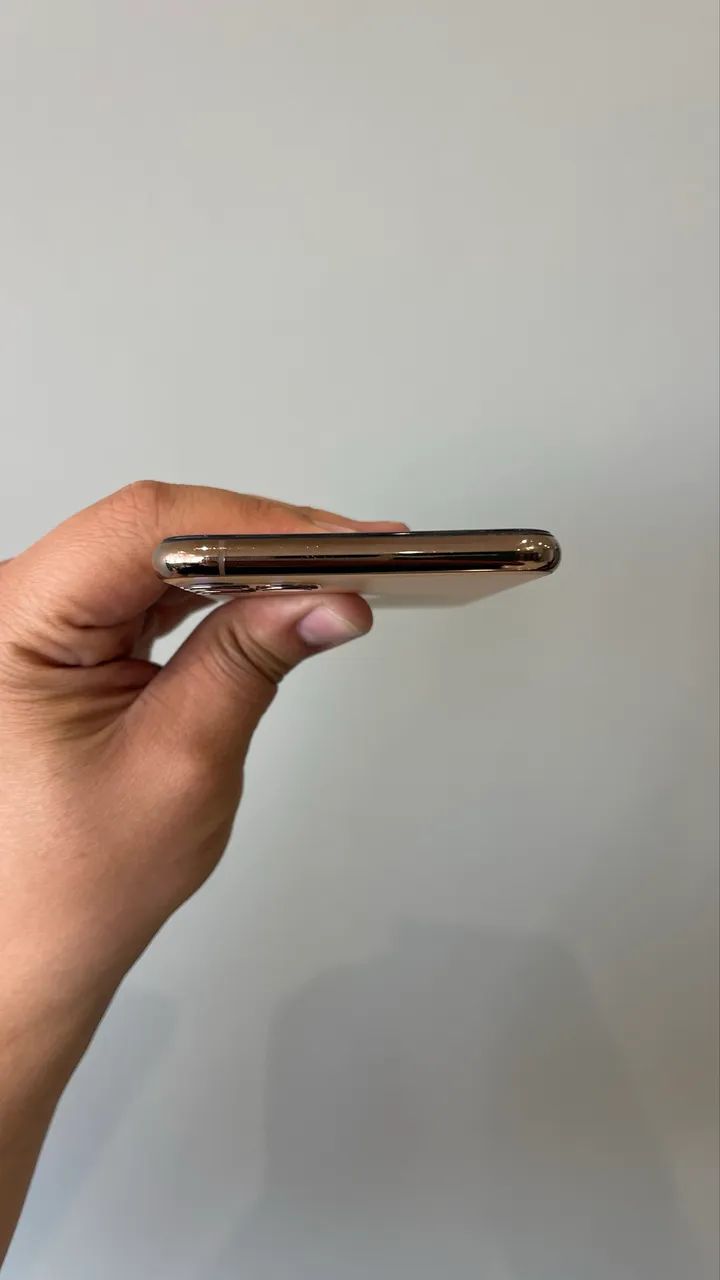 iPhone 11 Pro Max 256GB Dourado  - Foto 2
