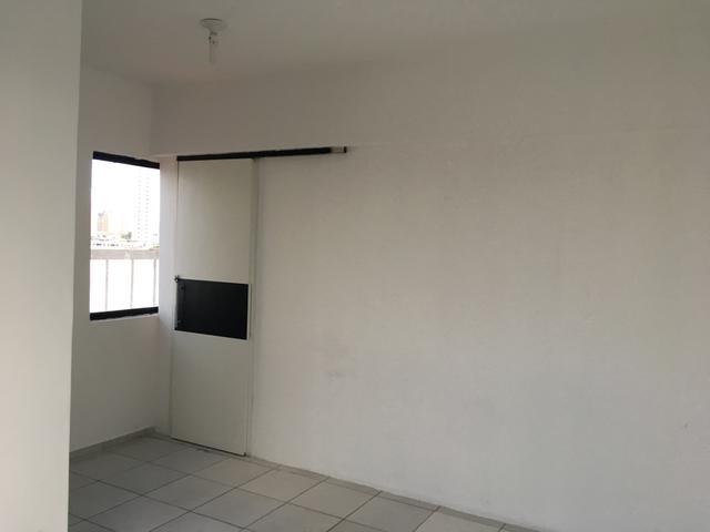 Alugo sala comercial na Av. Heráclito Graça - Foto 3