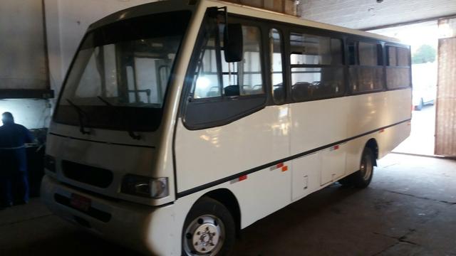 Micro ônibus 29 lugares