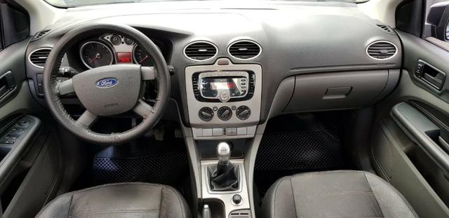 Focus 2.0 sedan manual 2009 imperdível - Foto 8