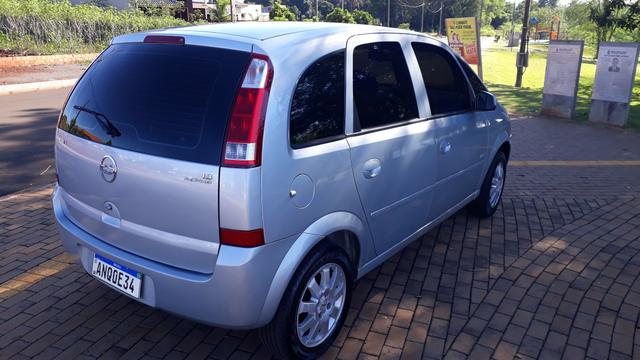 Meriva 1.8 flex Ano 2006 - Foto 2
